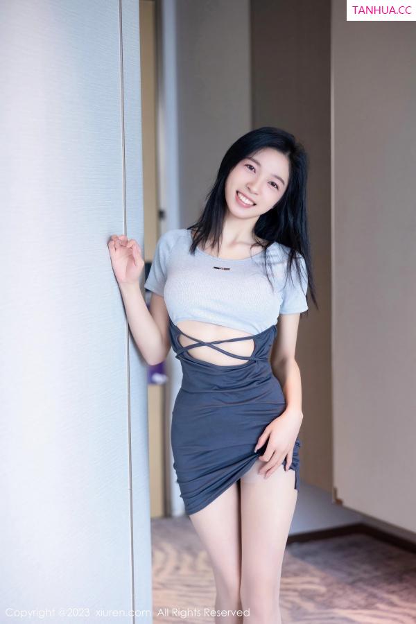刘蓝蔻 Eva_茜茜 [XiuRen]高清写真图 2023.05.23 No.6784 茜茜Kimi 短裙美腿第10张图片